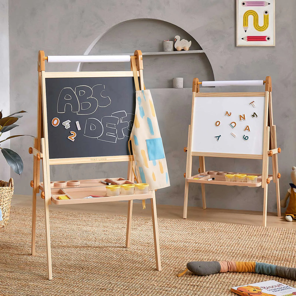 Caramel Magnitales Easel