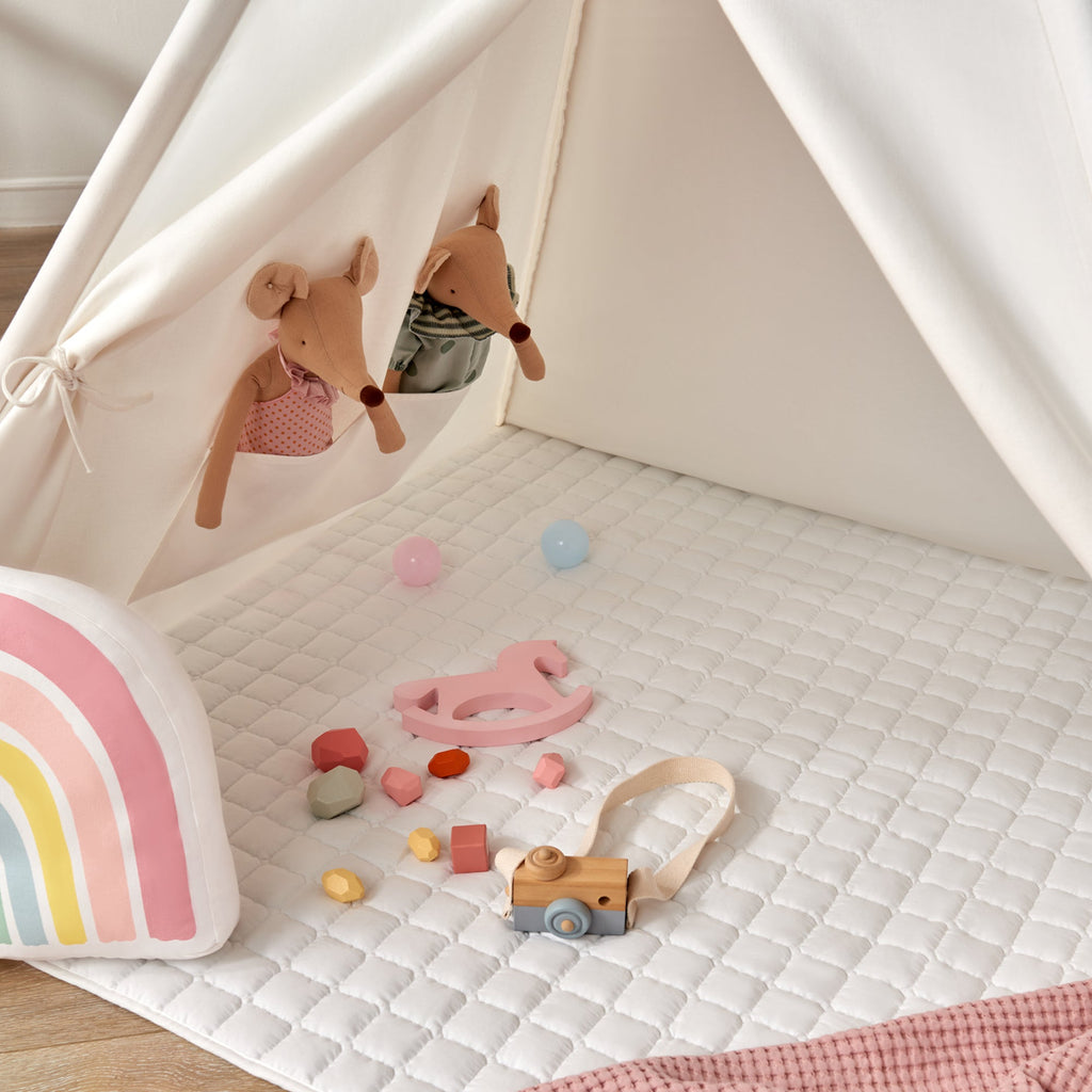 Teepee Reading Retreat