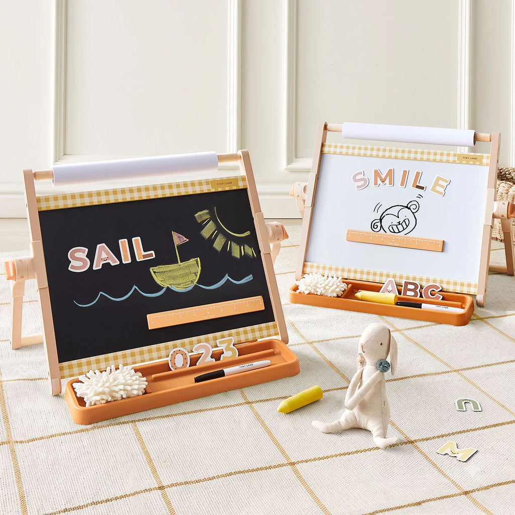 Magnetic Tabletop Easel