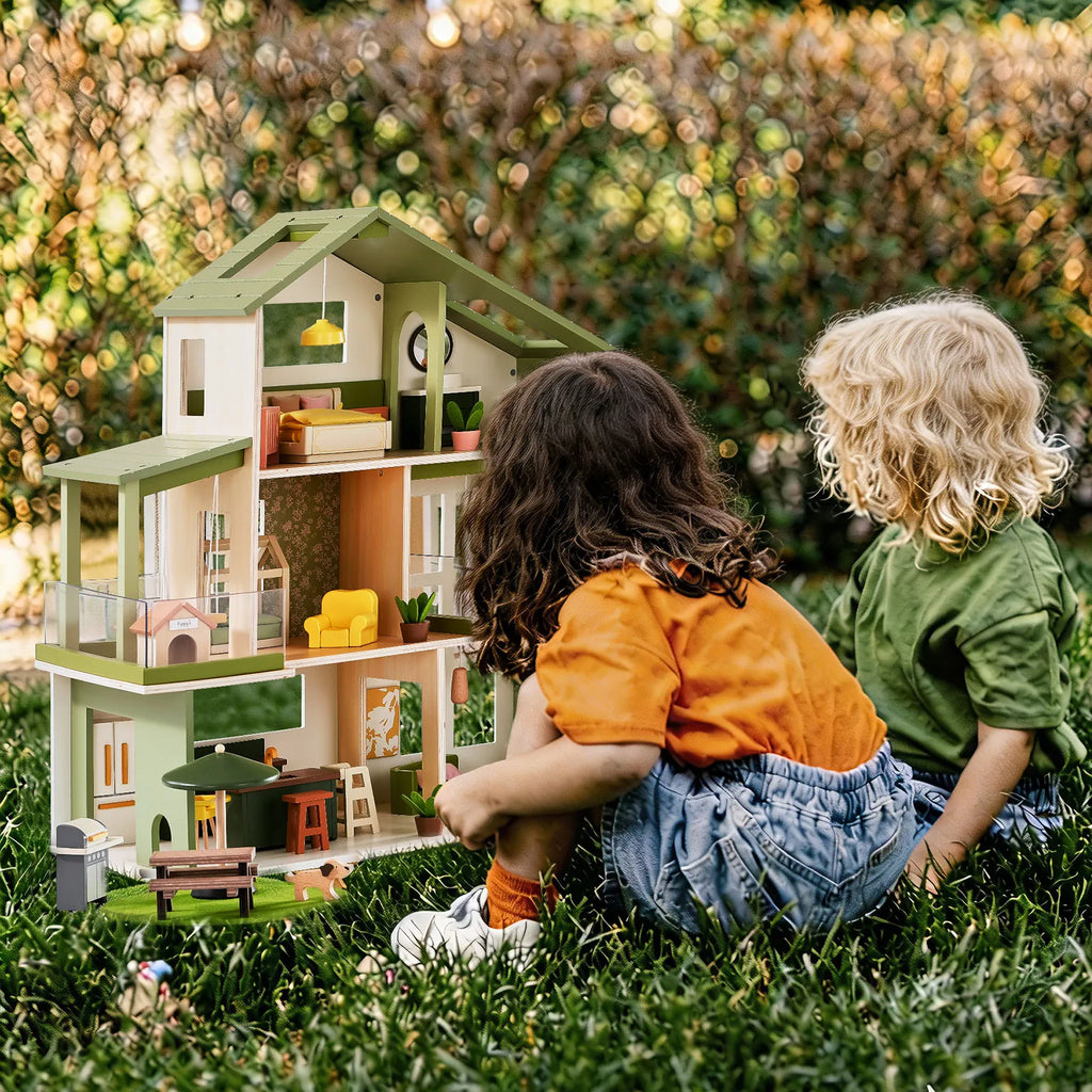 Sweetwood Edge Dollhouse