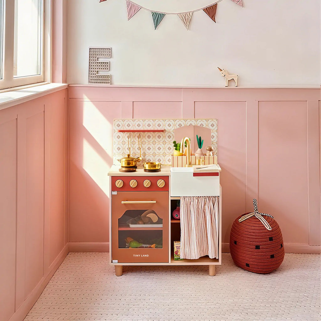 Honey Kitchenette Play Set