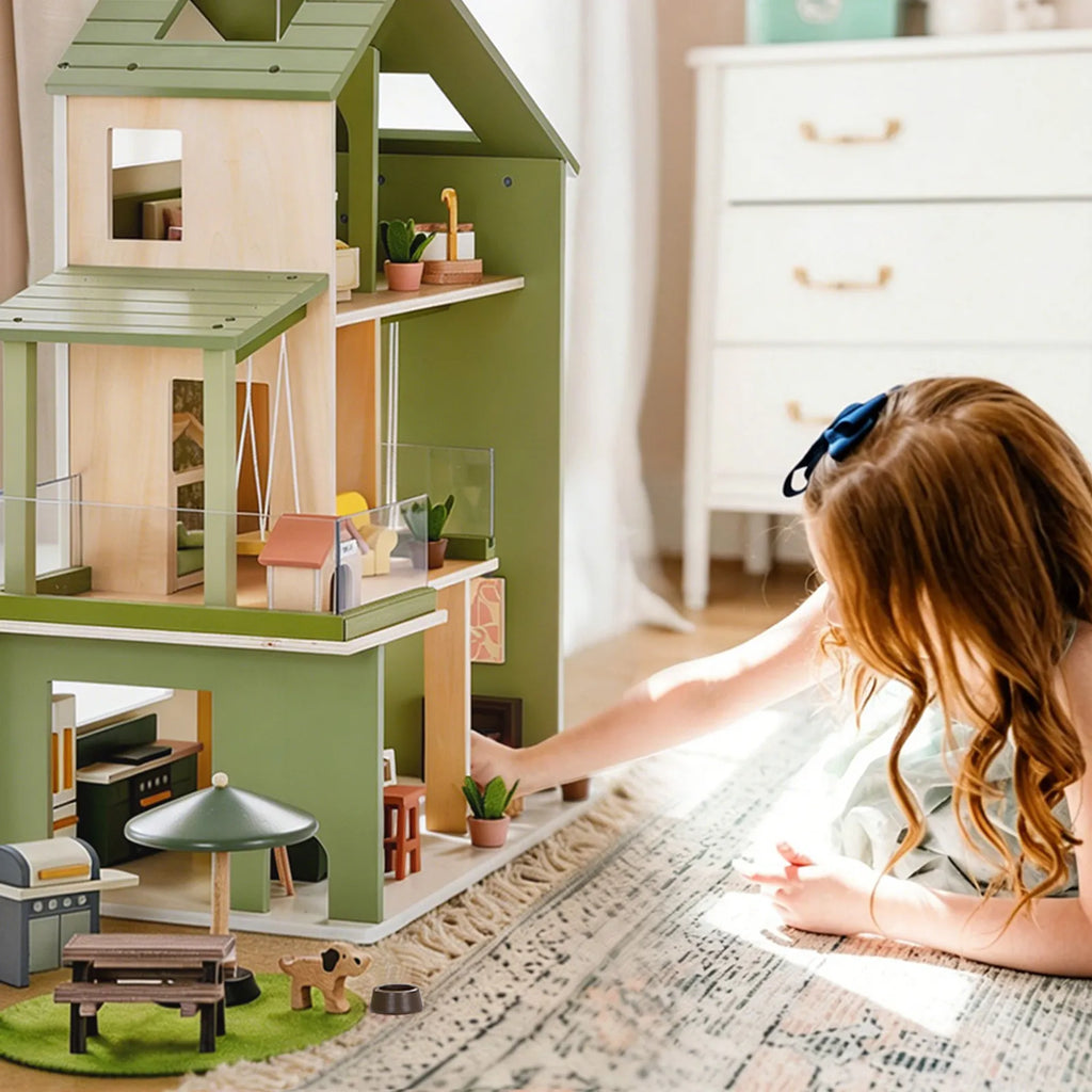 Sweetwood Edge Dollhouse