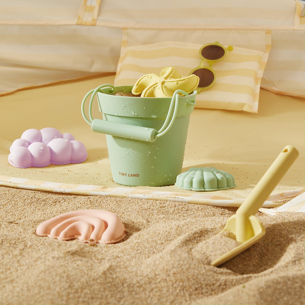 Sand Buddies Toy Set