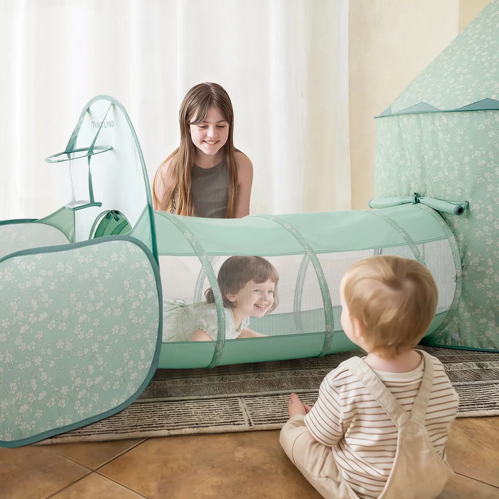 Green Tunnel Ball Set